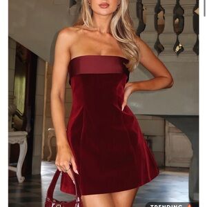 White fox let loose strapless mini dress velvet red